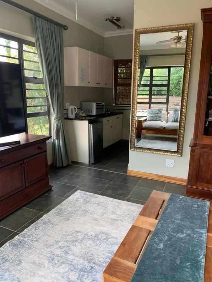 Mountain Rose Guesthouse Louis Trichardt Exterior foto